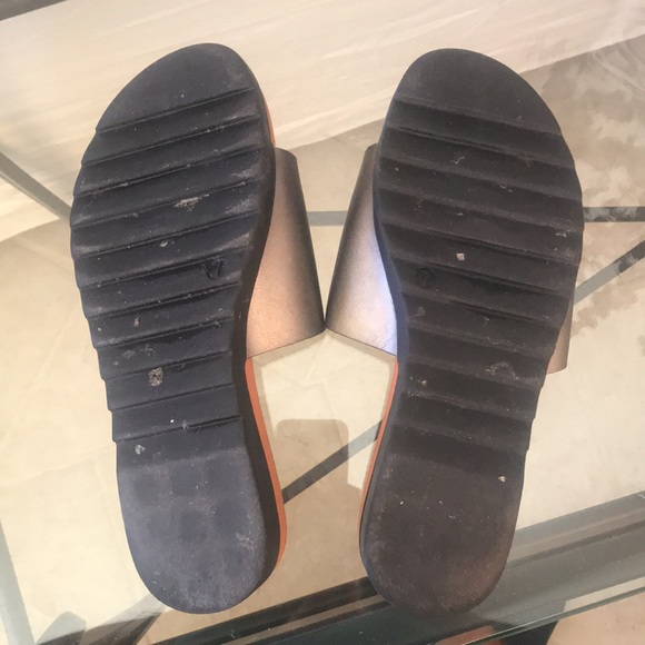 Seven pewter leather slides in good used condition size 7 - Picture 8 of 8